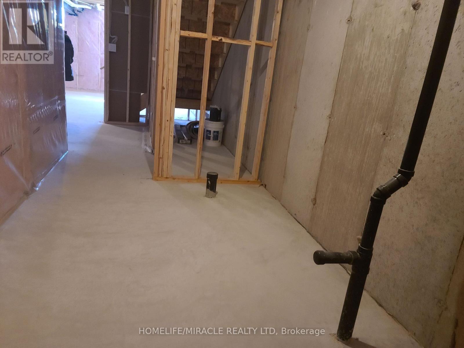 117 Mattingley Street, Brant, Ontario  N3L 2M2 - Photo 35 - X12954414