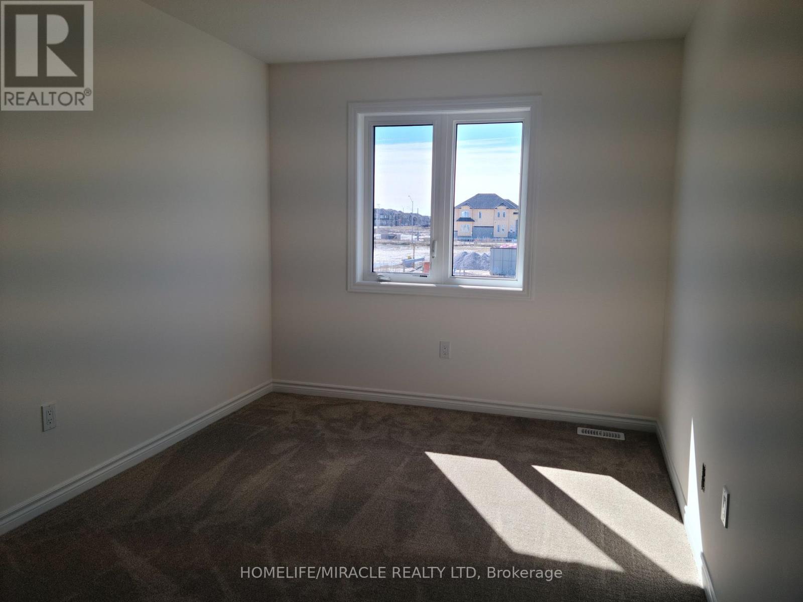 117 Mattingley Street, Brant, Ontario  N3L 2M2 - Photo 21 - X12954414