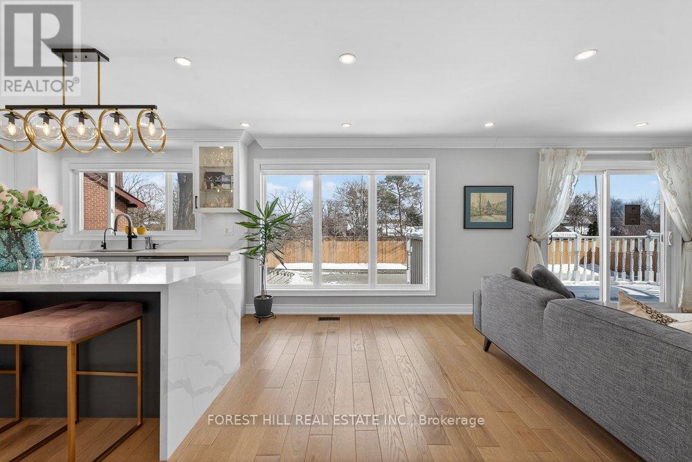 47 Tofino Crescent, Toronto, Ontario  M3B 1R9 - Photo 14 - C12895396