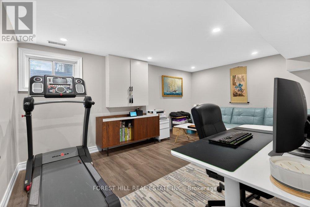 47 Tofino Crescent, Toronto, Ontario  M3B 1R9 - Photo 33 - C12895396