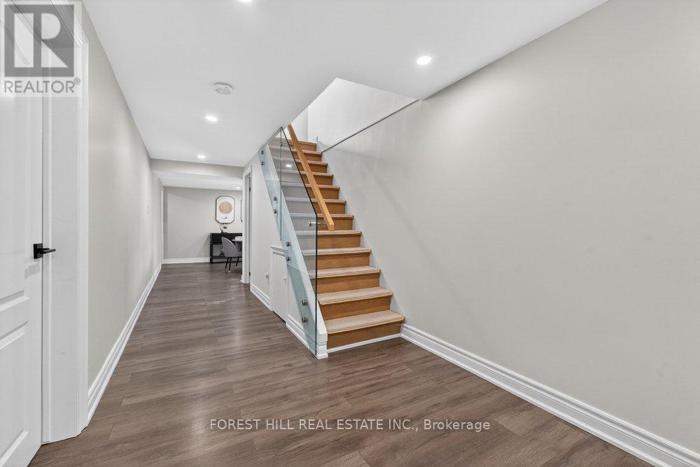 47 Tofino Crescent, Toronto, Ontario  M3B 1R9 - Photo 32 - C12895396