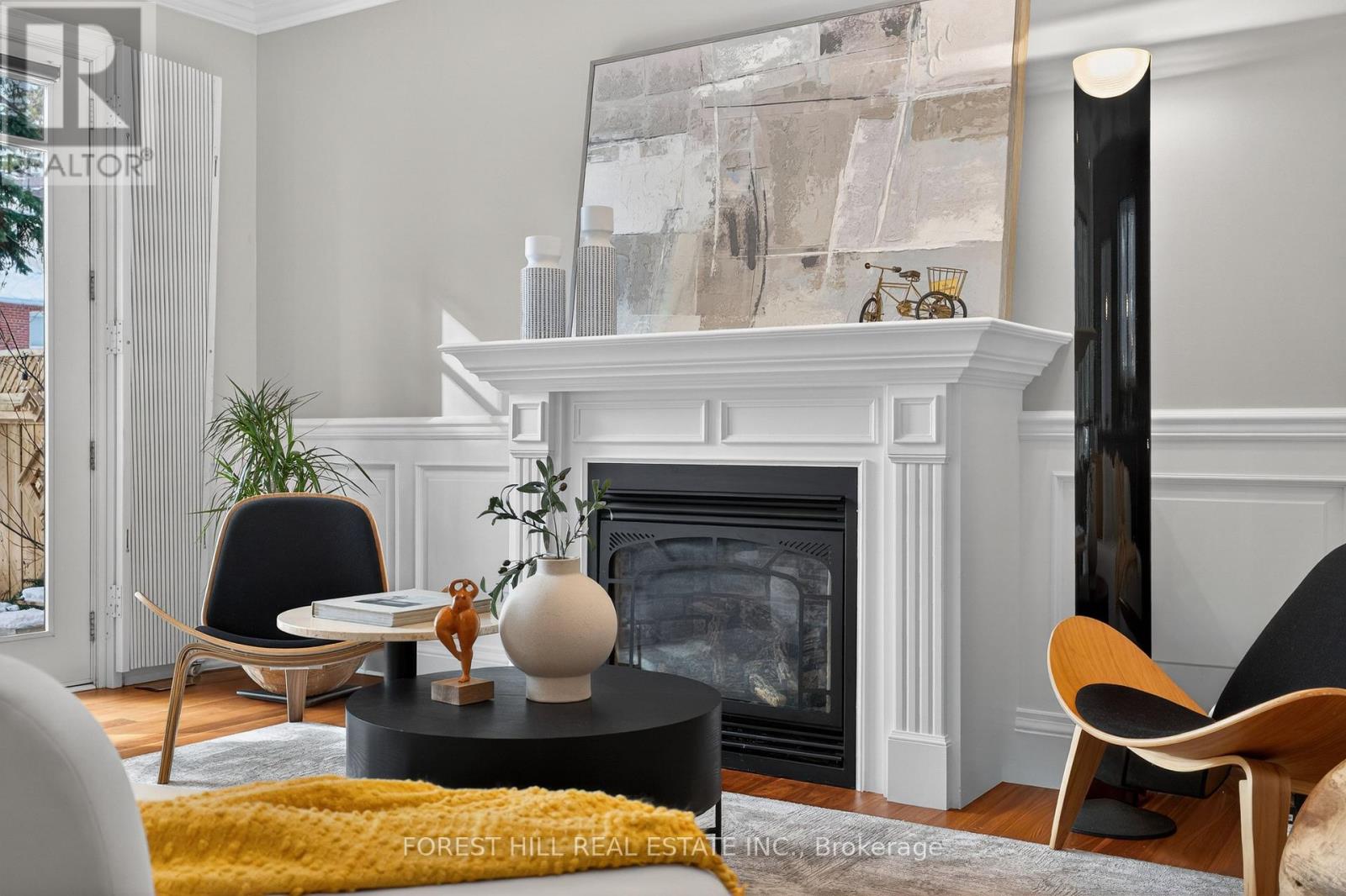 59 BURNDALE AVENUE, Toronto, Ontario