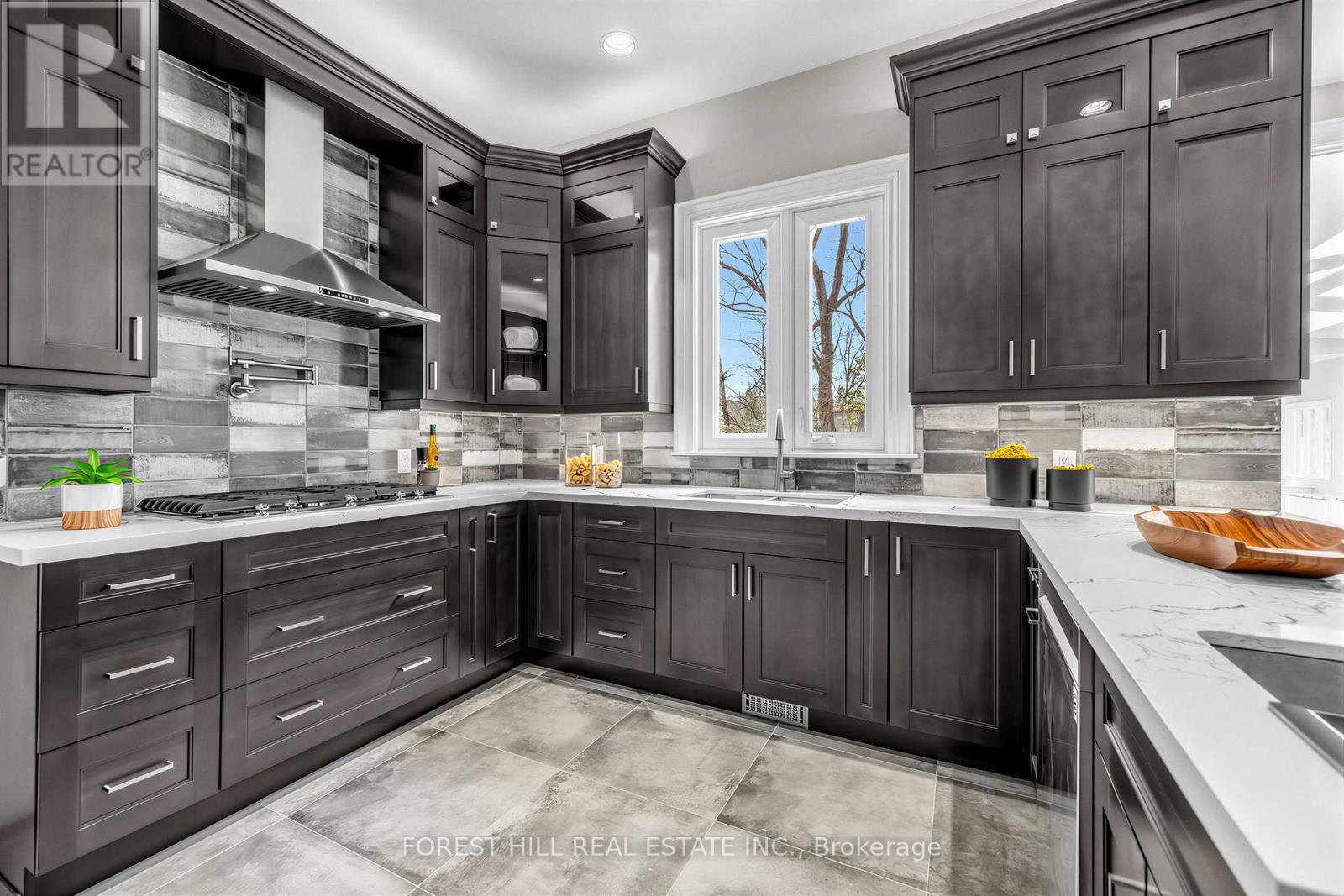 48 Johnson Street, Markham, Ontario  L3T 2N7 - Photo 11 - N12903552