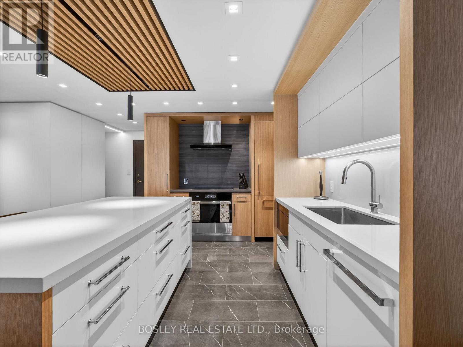 1402 - 62 Wellesley Street W, Toronto, Ontario  M5S 2X3 - Photo 13 - C12959588