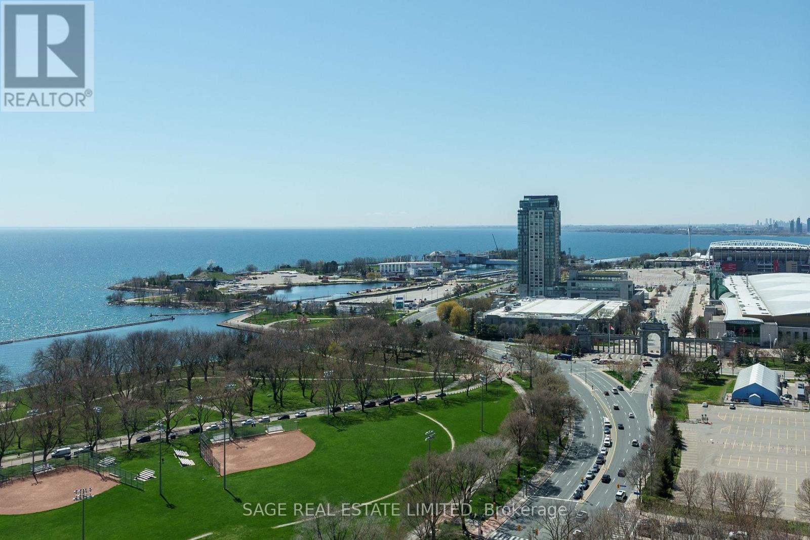 2707 - 215 Fort York Boulevard, Toronto, Ontario  M5V 4A2 - Photo 27 - C12959590