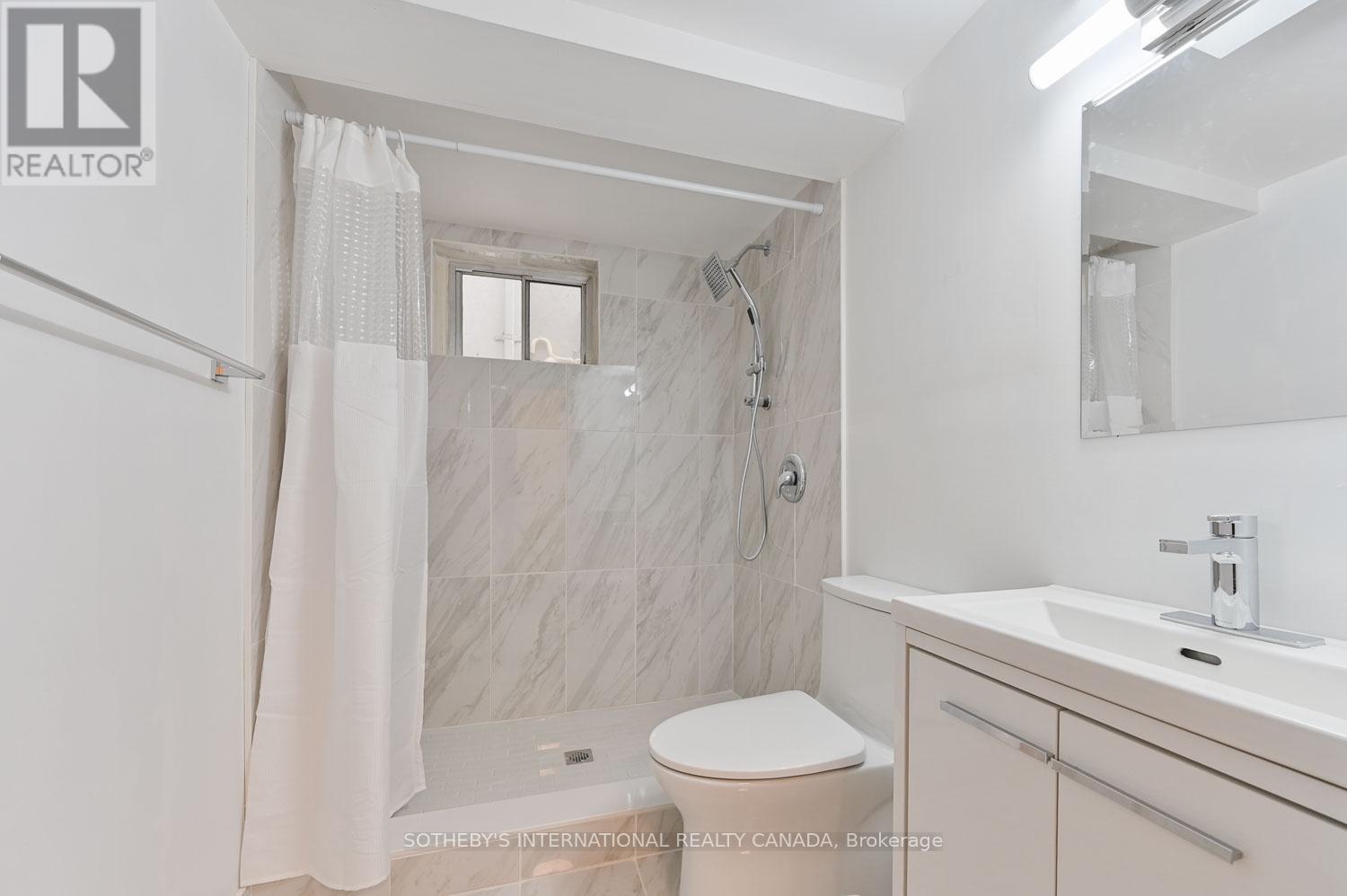 2 Wingate Place, Toronto, Ontario  M5N 2R1 - Photo 18 - C12959594