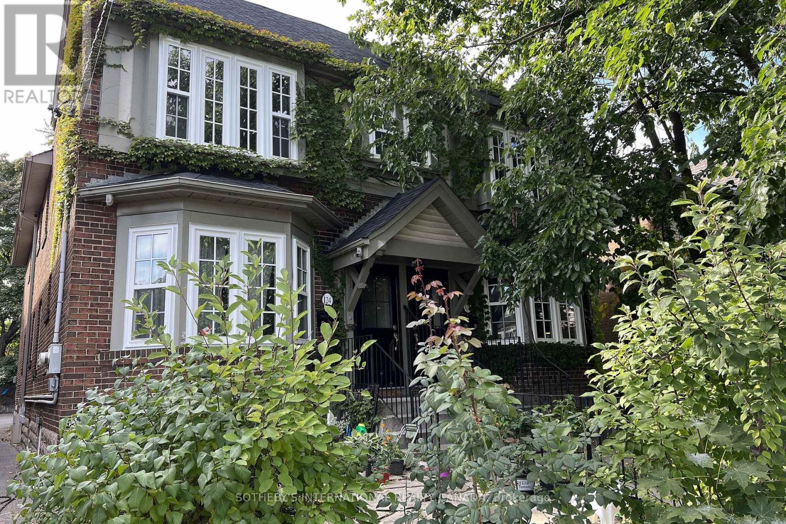 Upper - 126 Braemar Avenue, Toronto, Ontario  M5P 2L4 - Photo 2 - C12959598