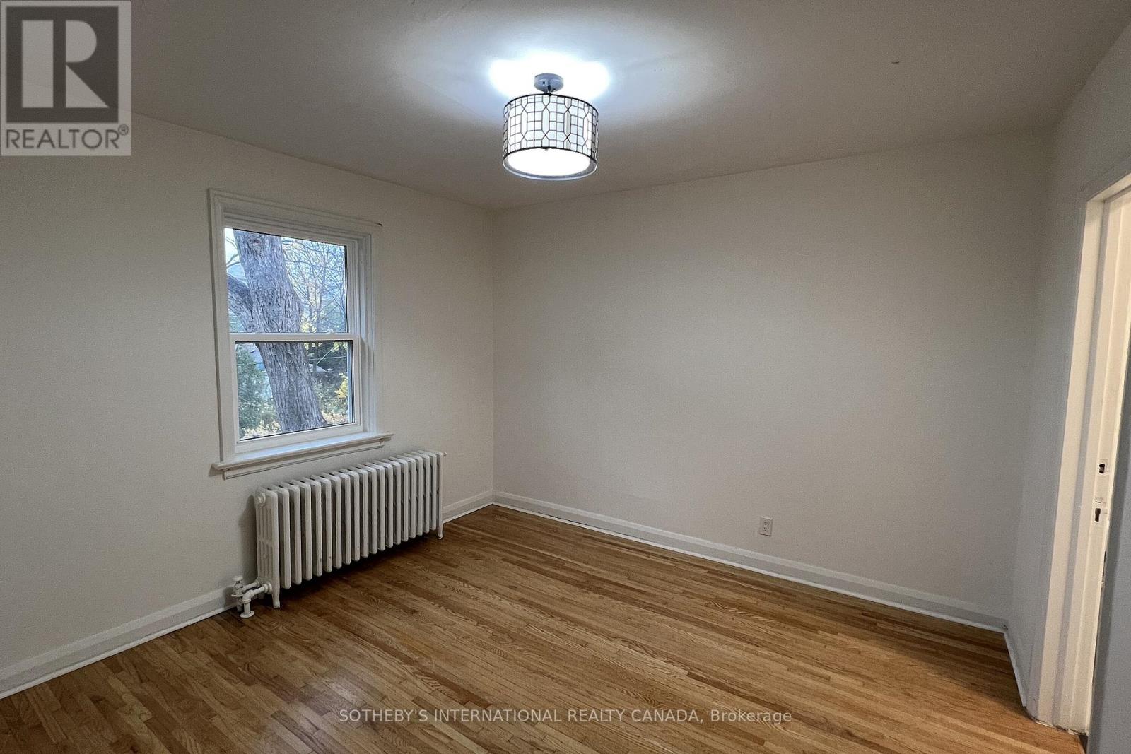 Upper - 126 Braemar Avenue, Toronto, Ontario  M5P 2L4 - Photo 20 - C12959598