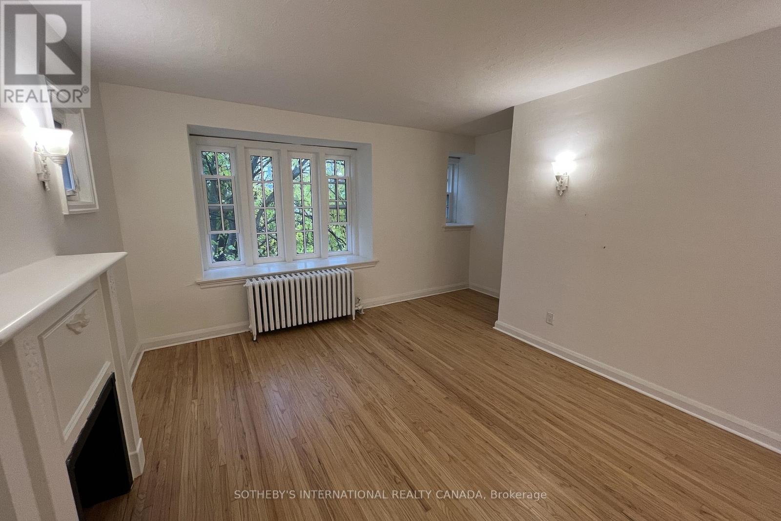 Upper - 126 Braemar Avenue, Toronto, Ontario  M5P 2L4 - Photo 9 - C12959598