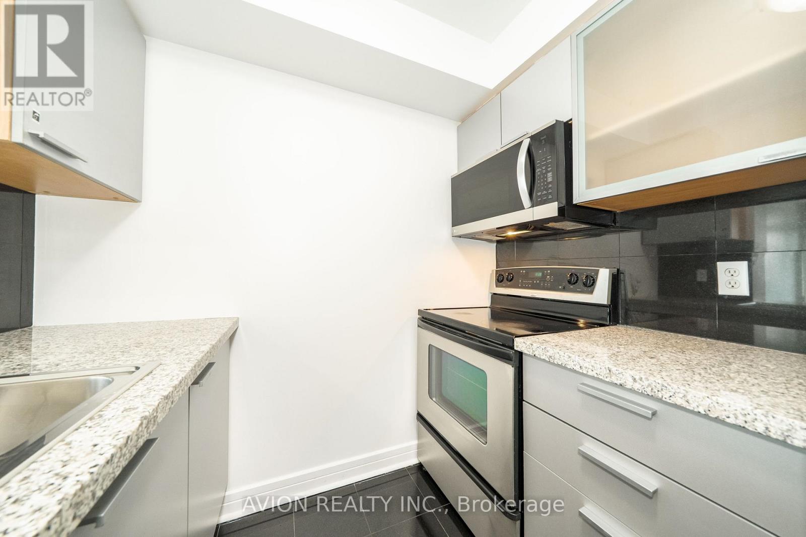 1807 - 16 Harrison Garden Boulevard, Toronto, Ontario  M2N 7J6 - Photo 8 - C12959614