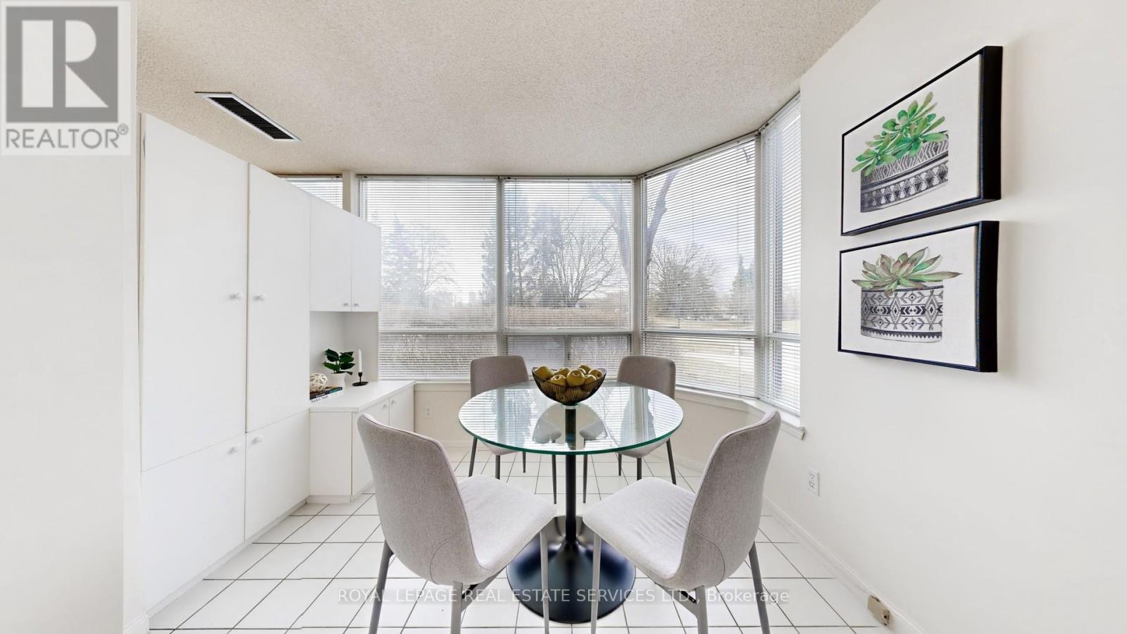 102 - 1121 Steeles Avenue, Toronto, Ontario  M2R 3W7 - Photo 12 - C12959648