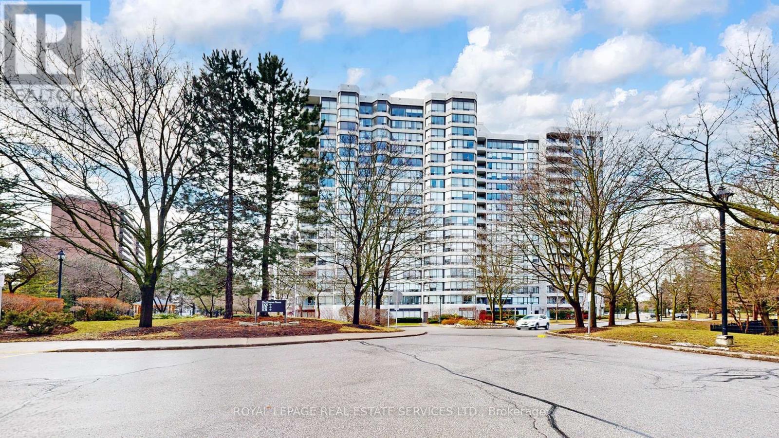 102 - 1121 Steeles Avenue, Toronto, Ontario  M2R 3W7 - Photo 2 - C12959648