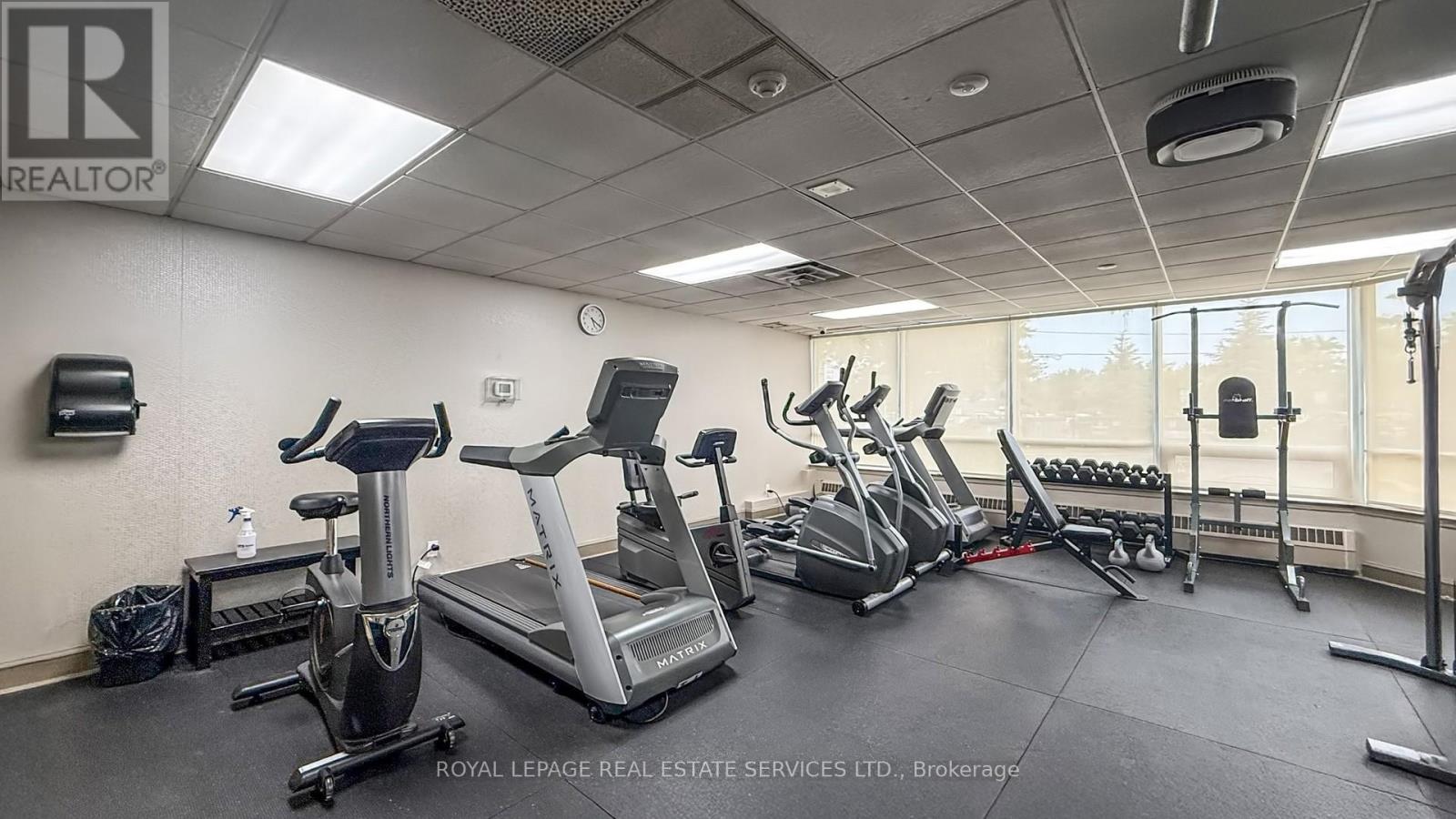 102 - 1121 Steeles Avenue, Toronto, Ontario  M2R 3W7 - Photo 24 - C12959648