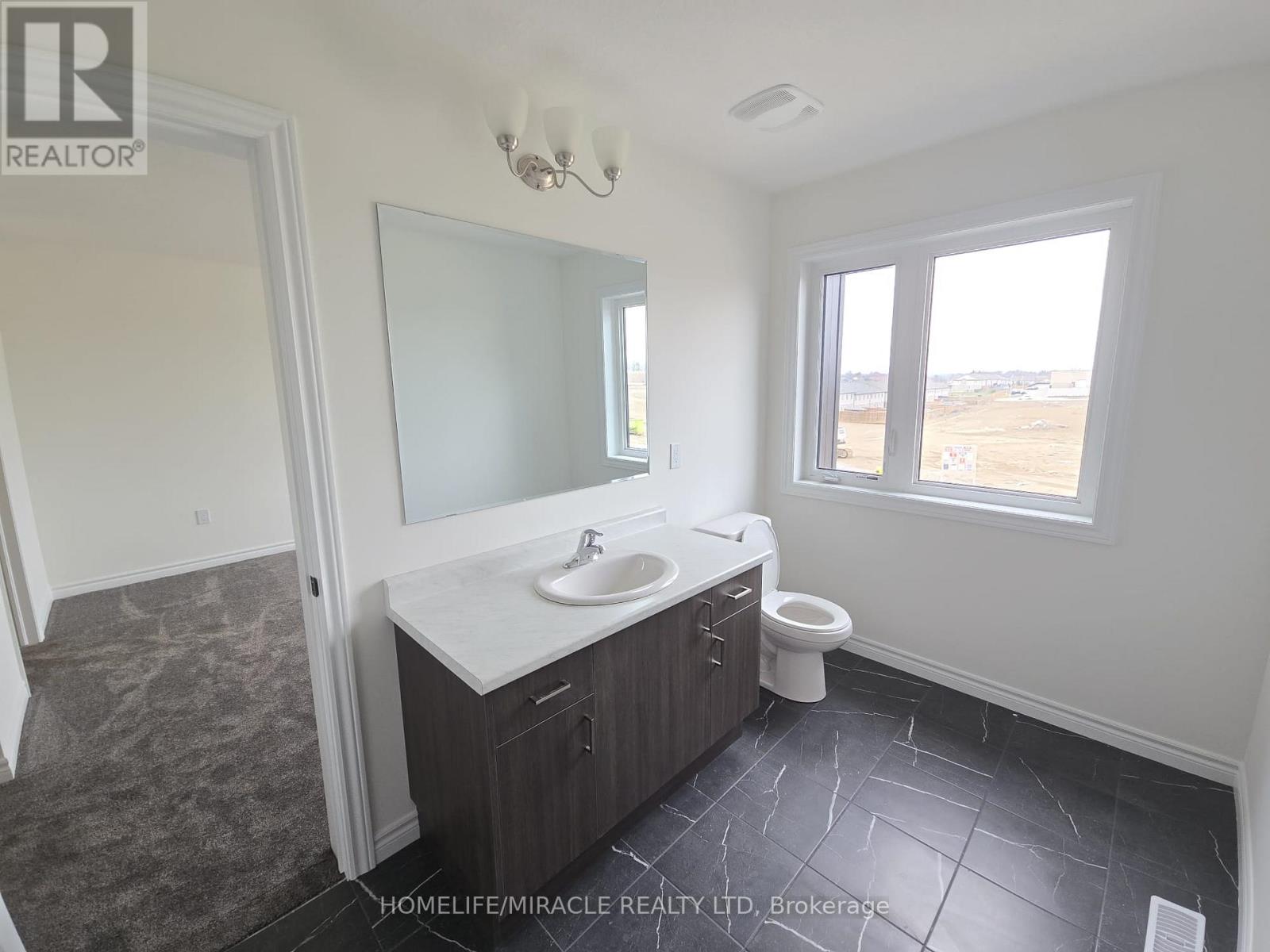 115 Mattingley Street, Brant, Ontario  N3L 2M2 - Photo 24 - X12954404