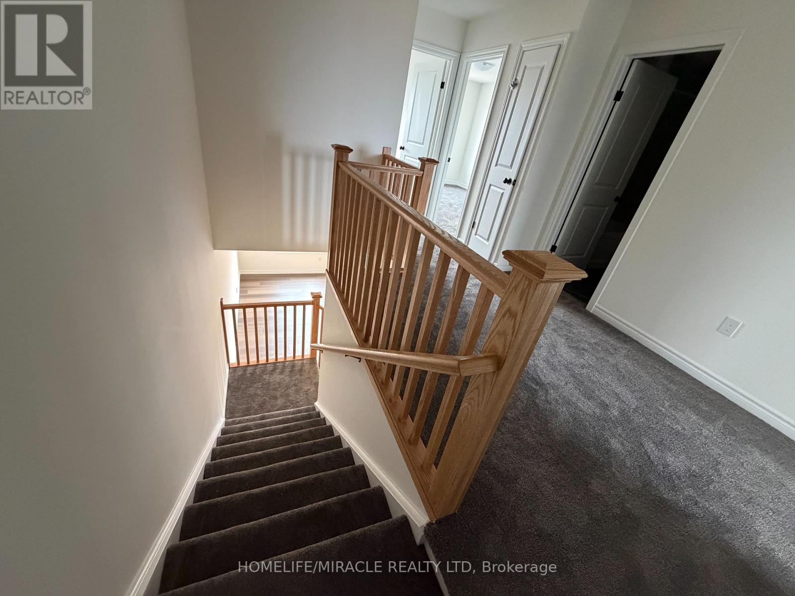 115 Mattingley Street, Brant, Ontario  N3L 2M2 - Photo 11 - X12954404