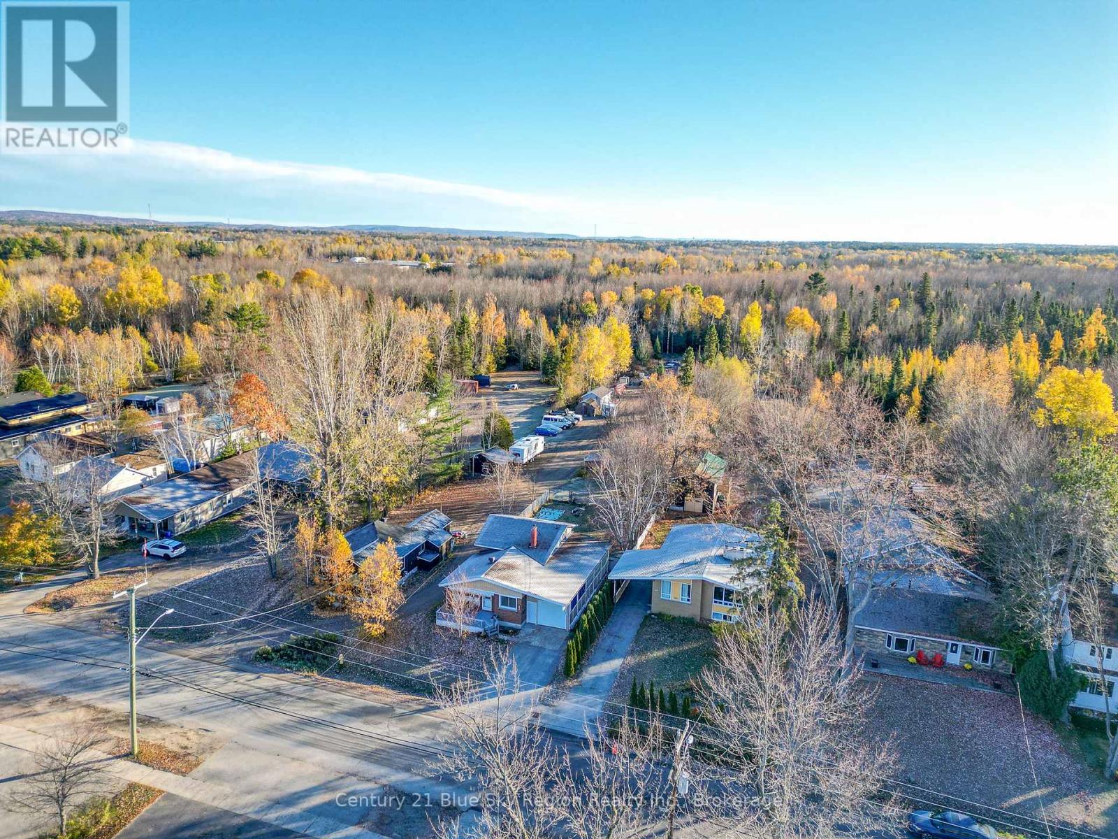 994 PREMIER ROAD, North Bay, Ontario