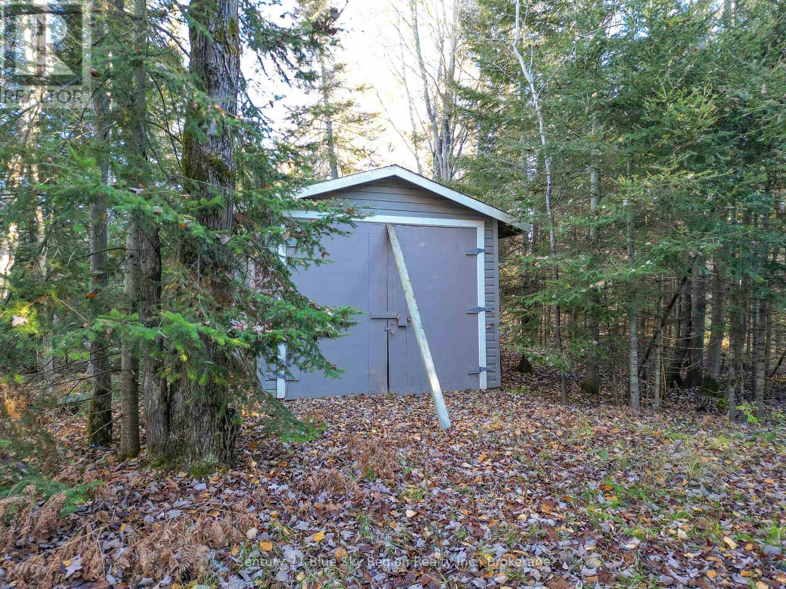 994 Premier Road, North Bay, Ontario  P1A 2H8 - Photo 39 - X12959626