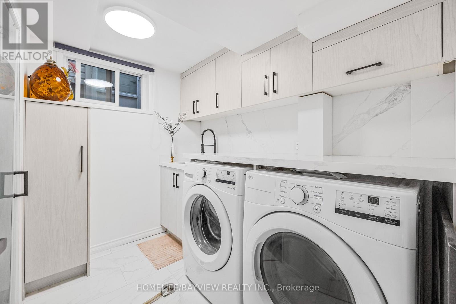 9 Kenworthy Avenue, Toronto, Ontario  M1L 3B1 - Photo 17 - E12959646