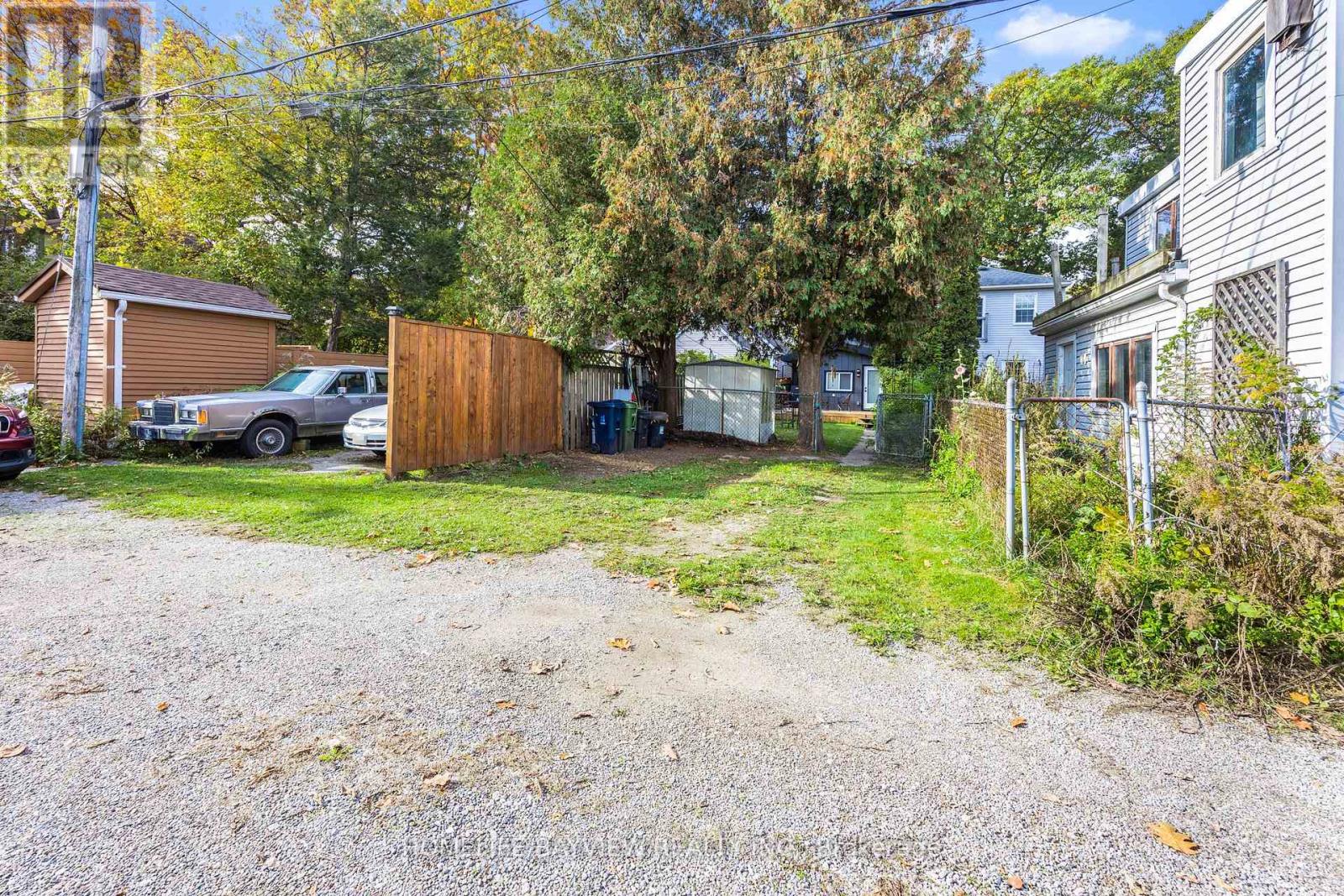 9 Kenworthy Avenue, Toronto, Ontario  M1L 3B1 - Photo 24 - E12959646