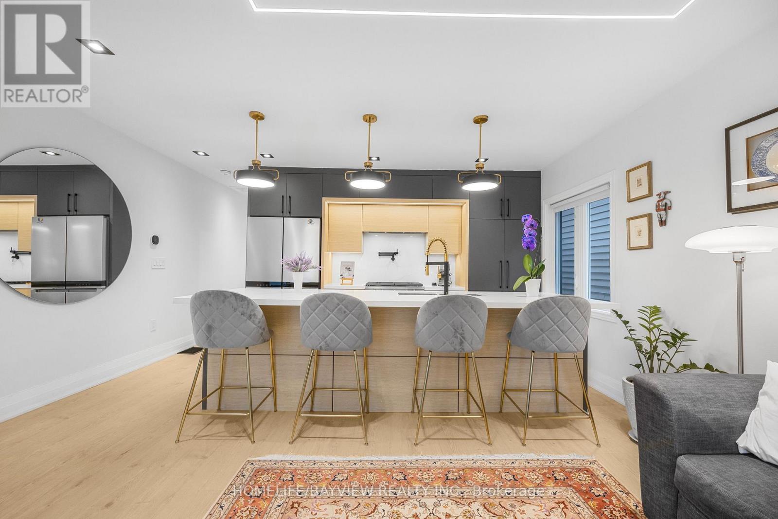 9 Kenworthy Avenue, Toronto, Ontario  M1L 3B1 - Photo 3 - E12959646