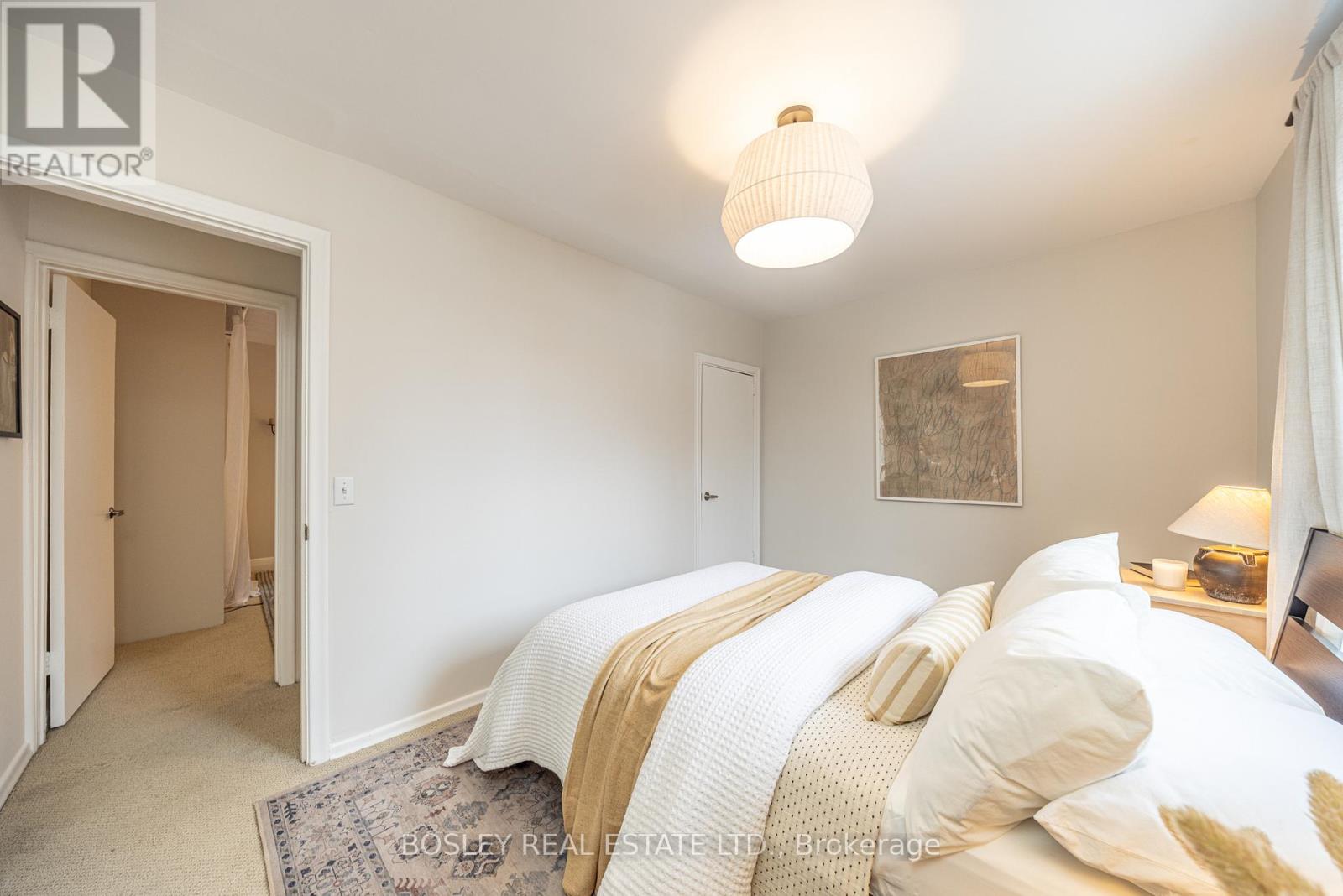 195 Rhodes Avenue, Toronto, Ontario  M4L 3A2 - Photo 17 - E12959658