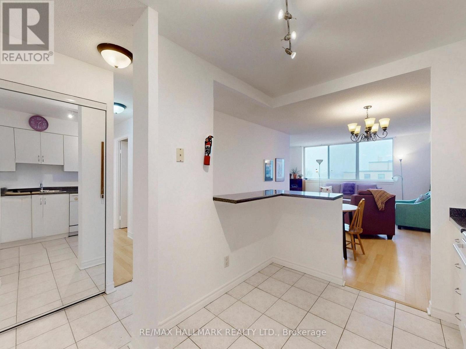 802 - 1665 Victoria Park Avenue, Toronto, Ontario  M1R 5E5 - Photo 15 - E12959672