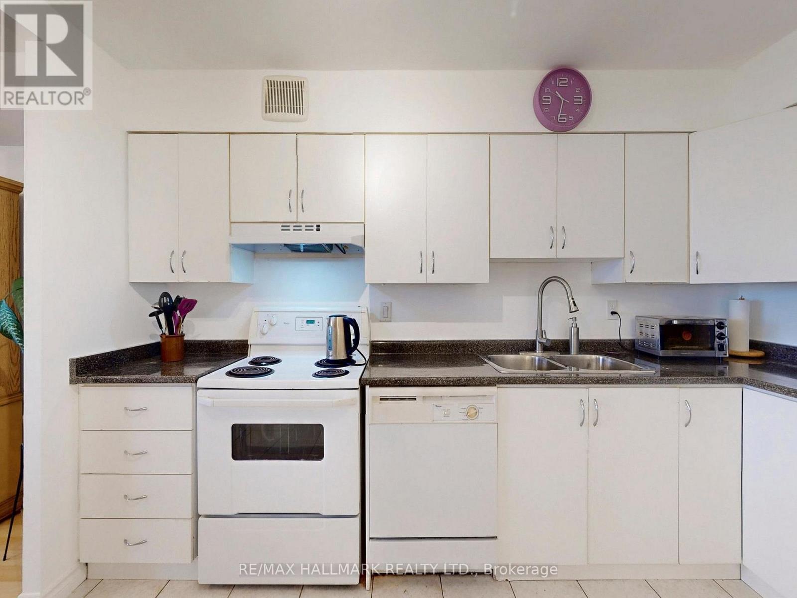 802 - 1665 Victoria Park Avenue, Toronto, Ontario  M1R 5E5 - Photo 17 - E12959672