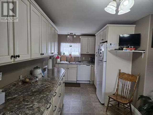 13 Kent Street, O'leary, Prince Edward Island  C0B 1V0 - Photo 4 - 202606357