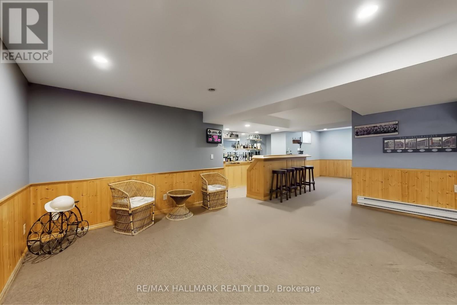 69 Dunbarton Court, Richmond Hill, Ontario  L4C 8E9 - Photo 40 - N12951676