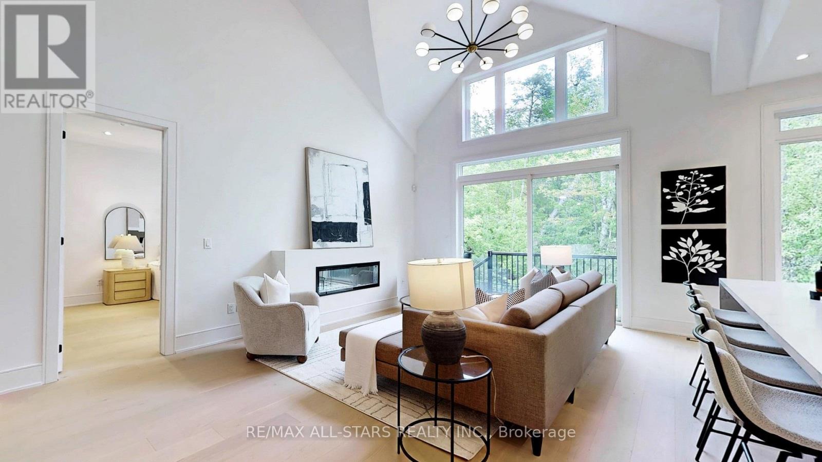 3 Lois Torrance Trail, Uxbridge, Ontario  L9P 0R9 - Photo 7 - N12959570