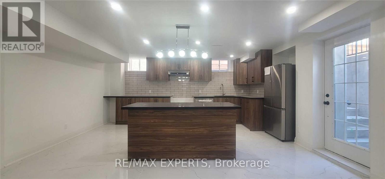 Bsmt - 159 Ross Vennare Crescent, Vaughan, Ontario  L4H 4N1 - Photo 5 - N12959624