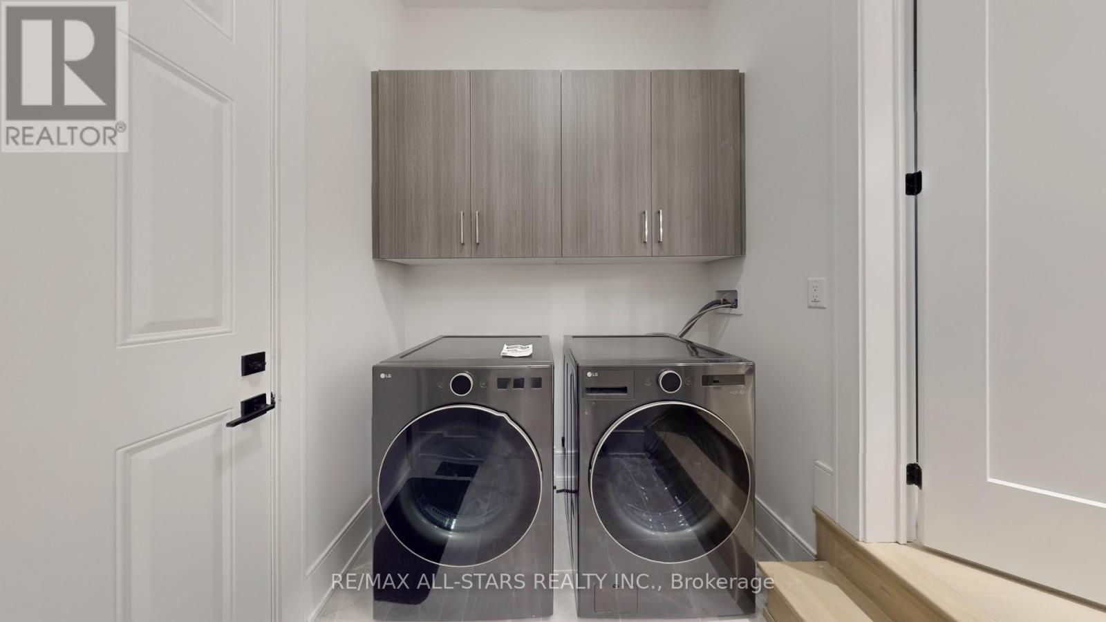 5 Vern Robertson Gate, Uxbridge, Ontario  L9P 0R9 - Photo 23 - N12959636