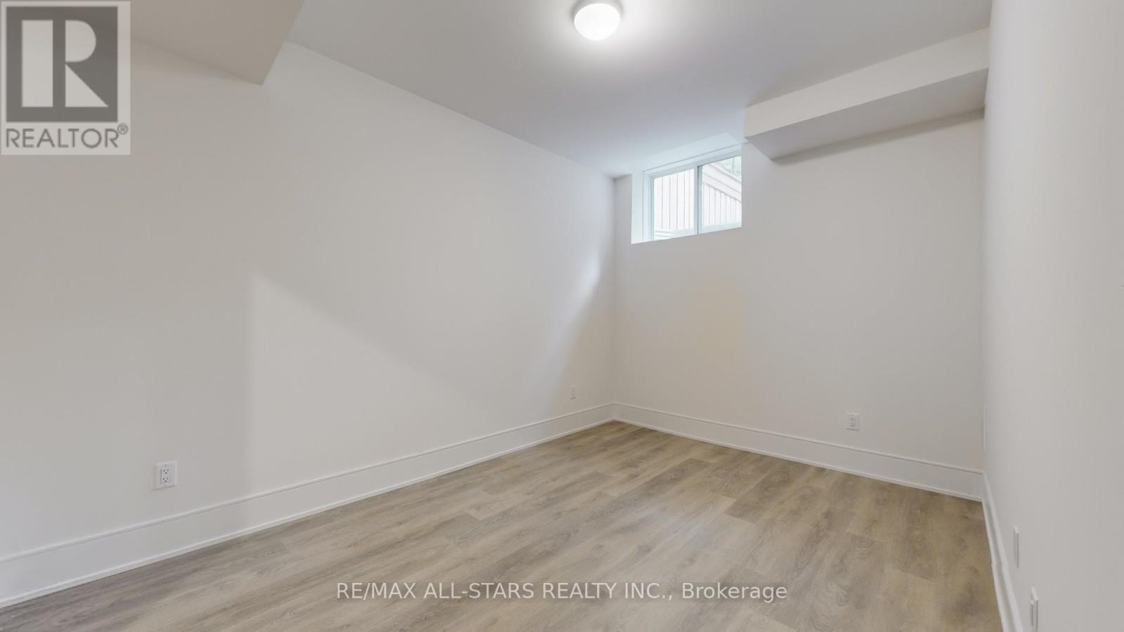 5 Vern Robertson Gate, Uxbridge, Ontario  L9P 0R9 - Photo 37 - N12959636