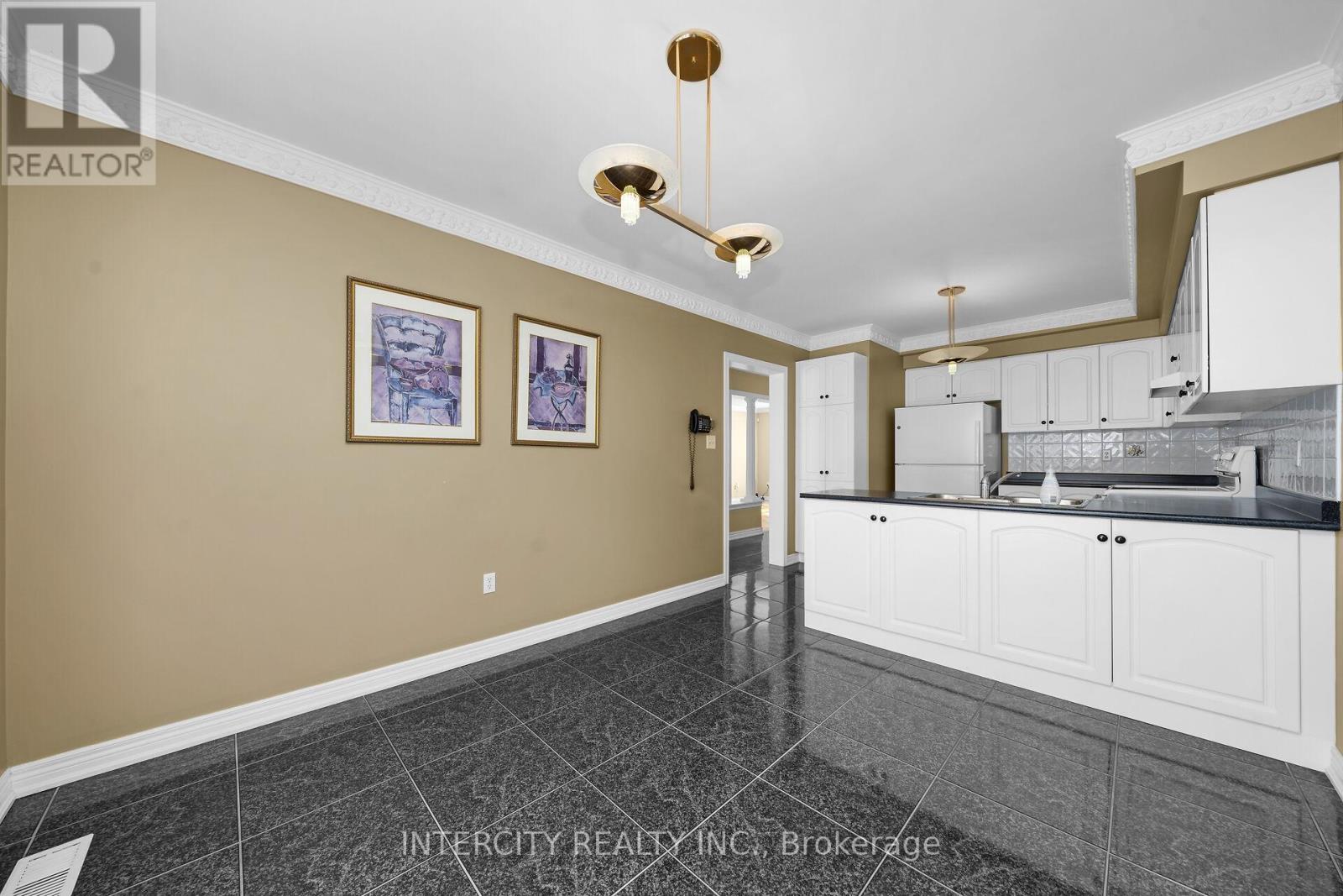 6 Noble Prince Place, Vaughan, Ontario  L4H 1S3 - Photo 9 - N12959662