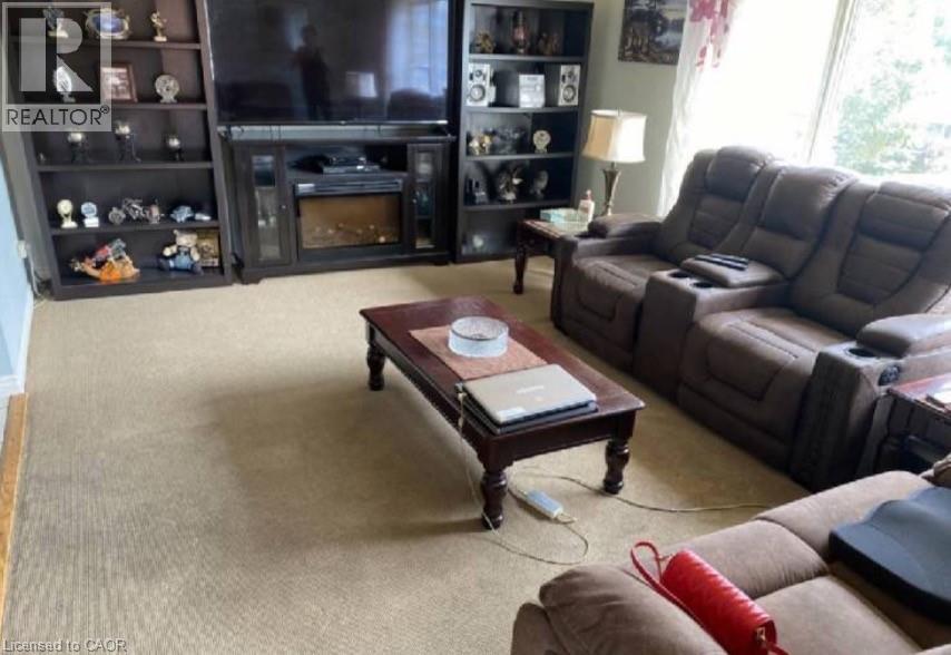 31 Southdale Avenue, Kitchener, Ontario  N2M 3V4 - Photo 6 - 40817296