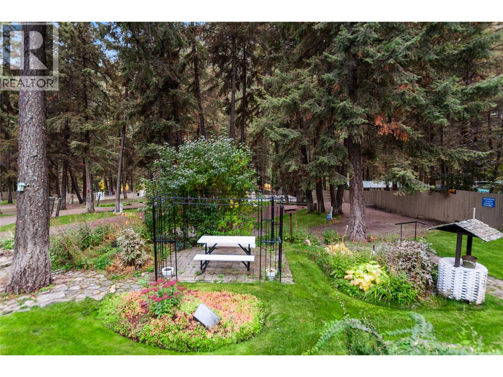 6165 Highway 3, Hedley, British Columbia  V0X 1K0 - Photo 8 - 10381885