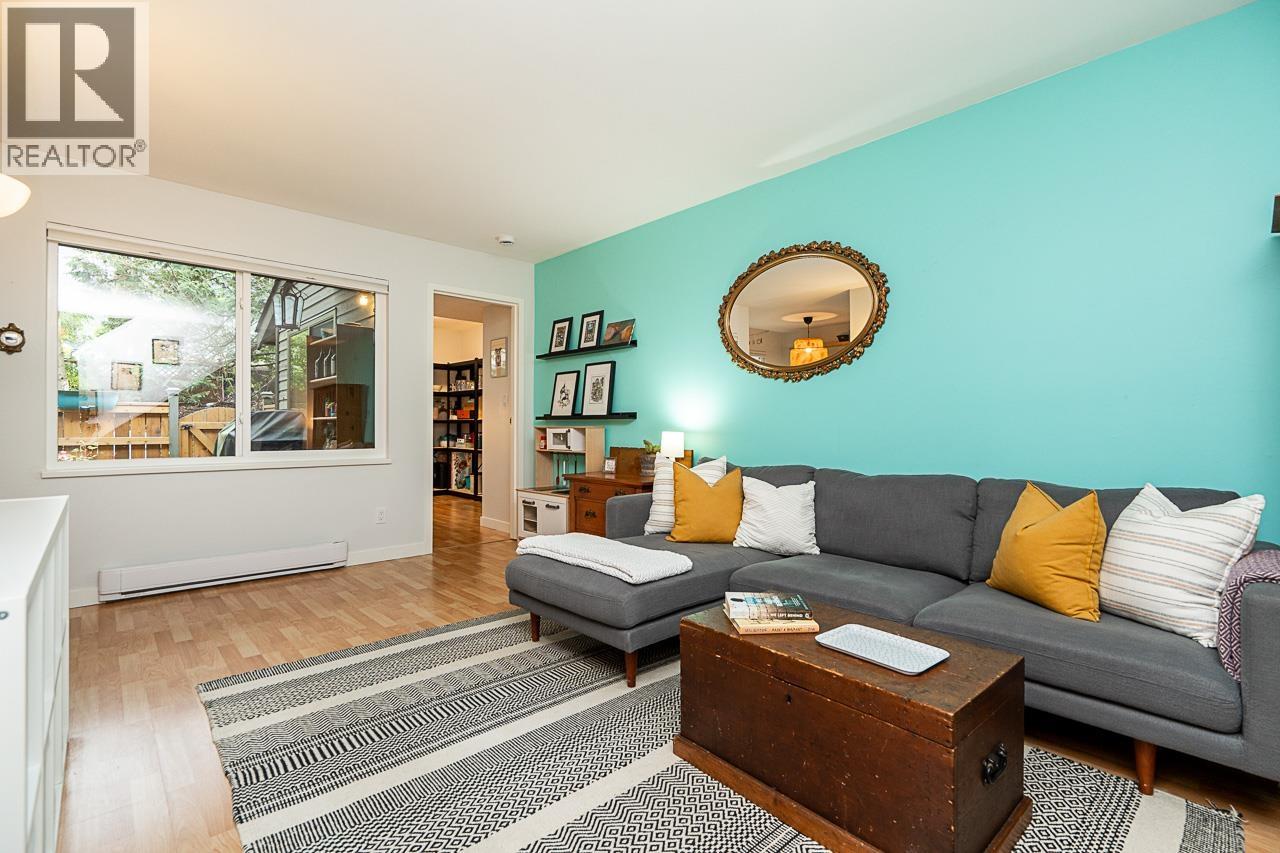 3416 Nairn Avenue, Vancouver, British Columbia  V5S 4B5 - Photo 3 - R3107006