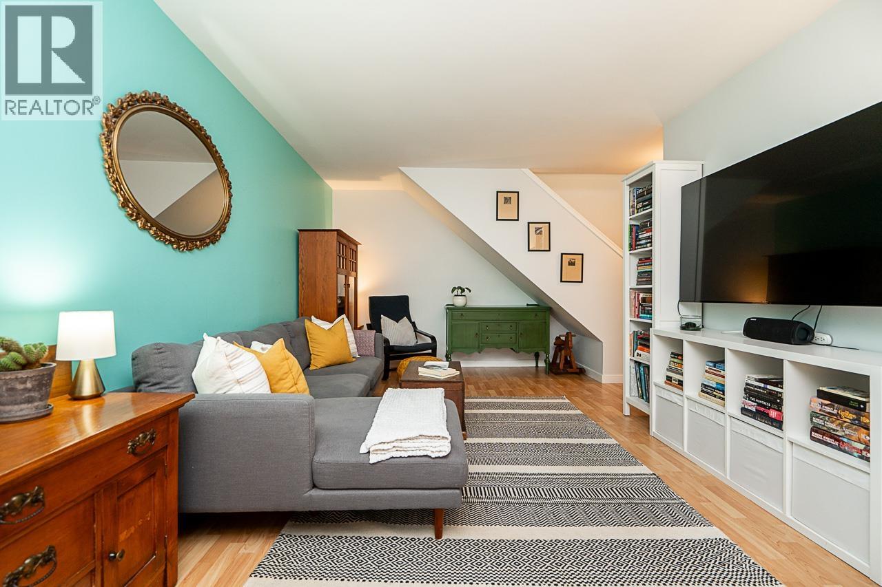 3416 Nairn Avenue, Vancouver, British Columbia  V5S 4B5 - Photo 5 - R3107006