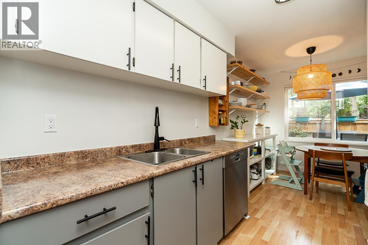 3416 Nairn Avenue, Vancouver, British Columbia  V5S 4B5 - Photo 8 - R3107006