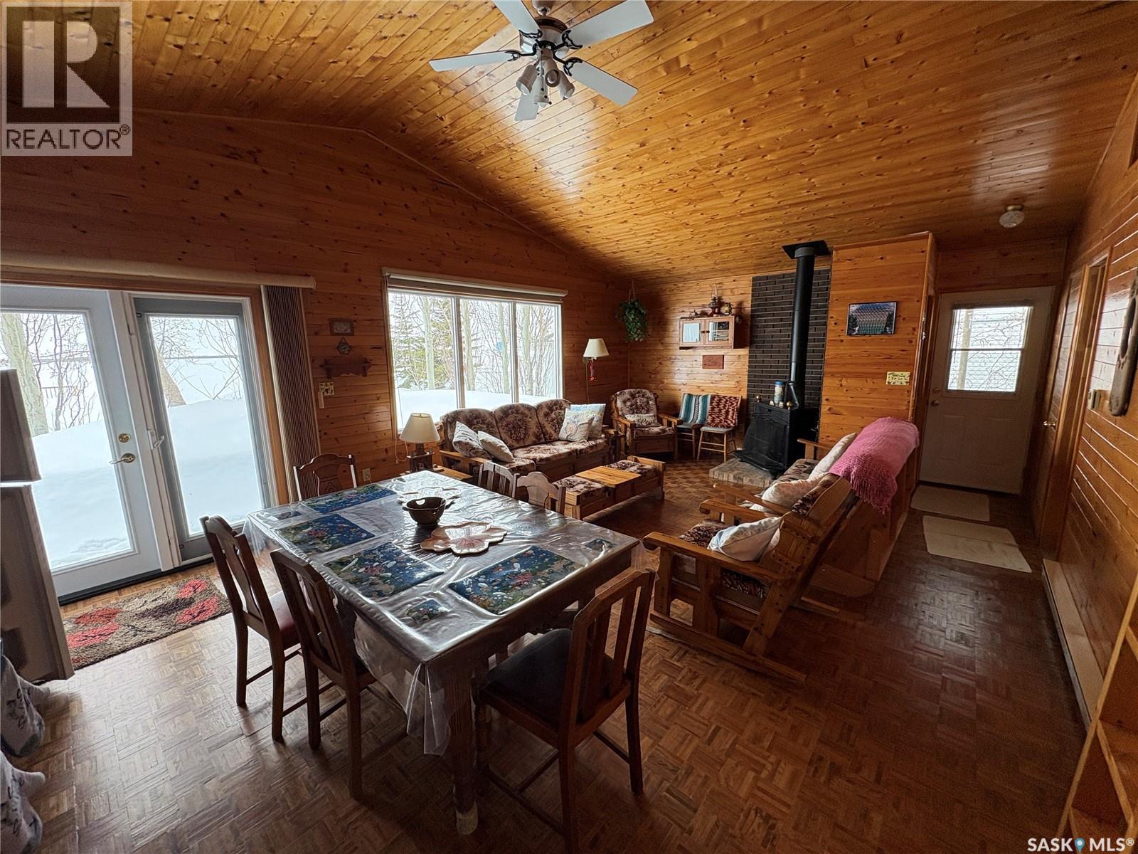 184 Shoreline Drive, Fishing Lake, Saskatchewan  S0A 1Y0 - Photo 3 - SK032079