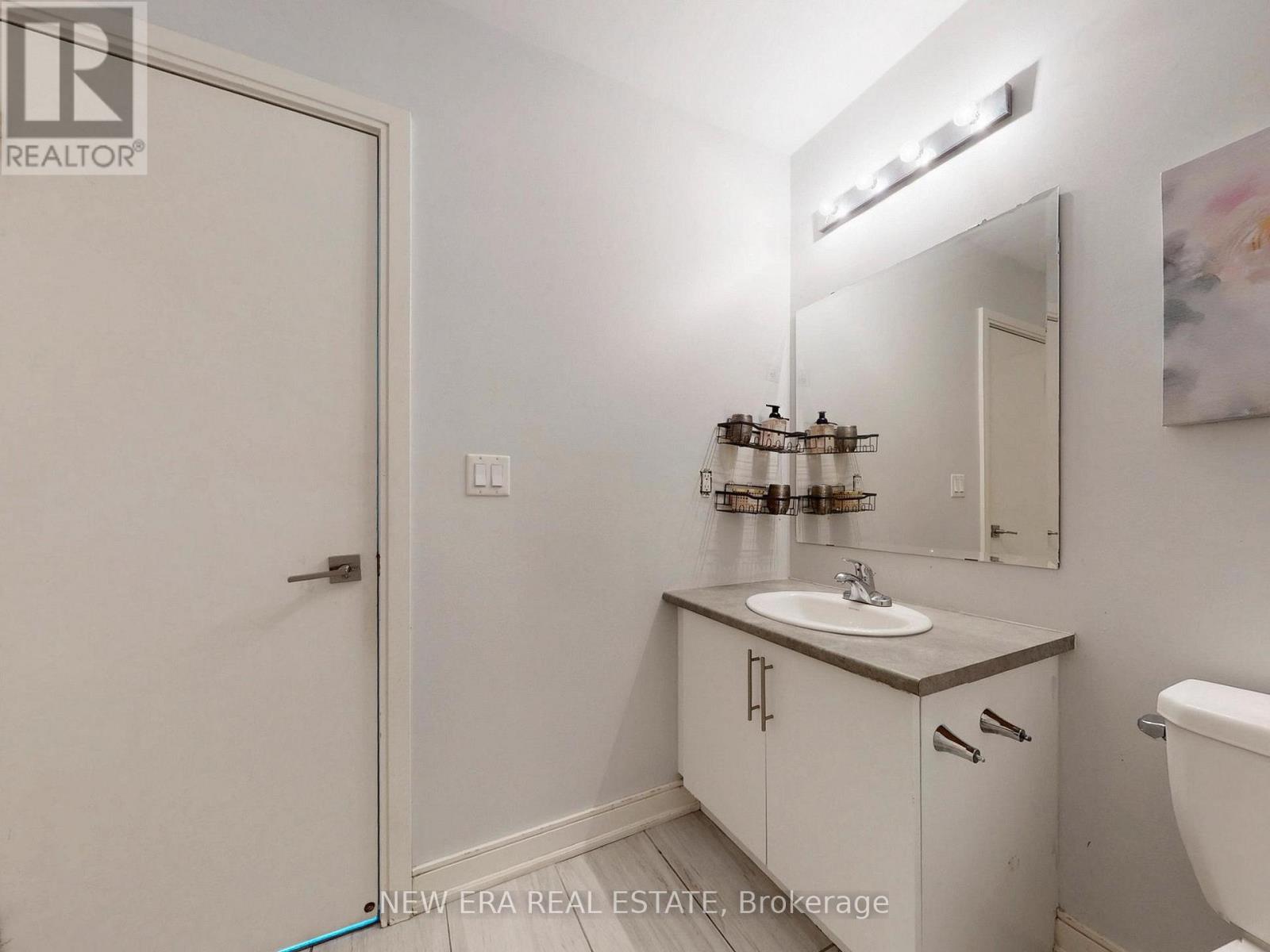 12 - 100 Dufay Road, Brampton, Ontario  L7A 4S3 - Photo 25 - W12959572