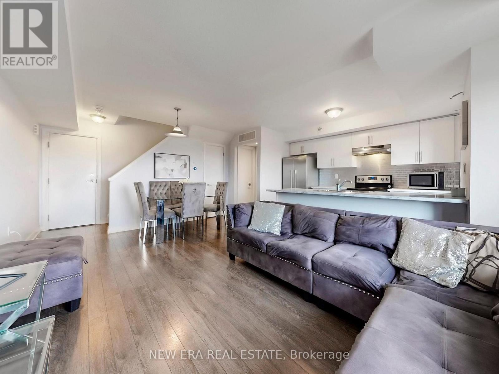 12 - 100 Dufay Road, Brampton, Ontario  L7A 4S3 - Photo 5 - W12959572