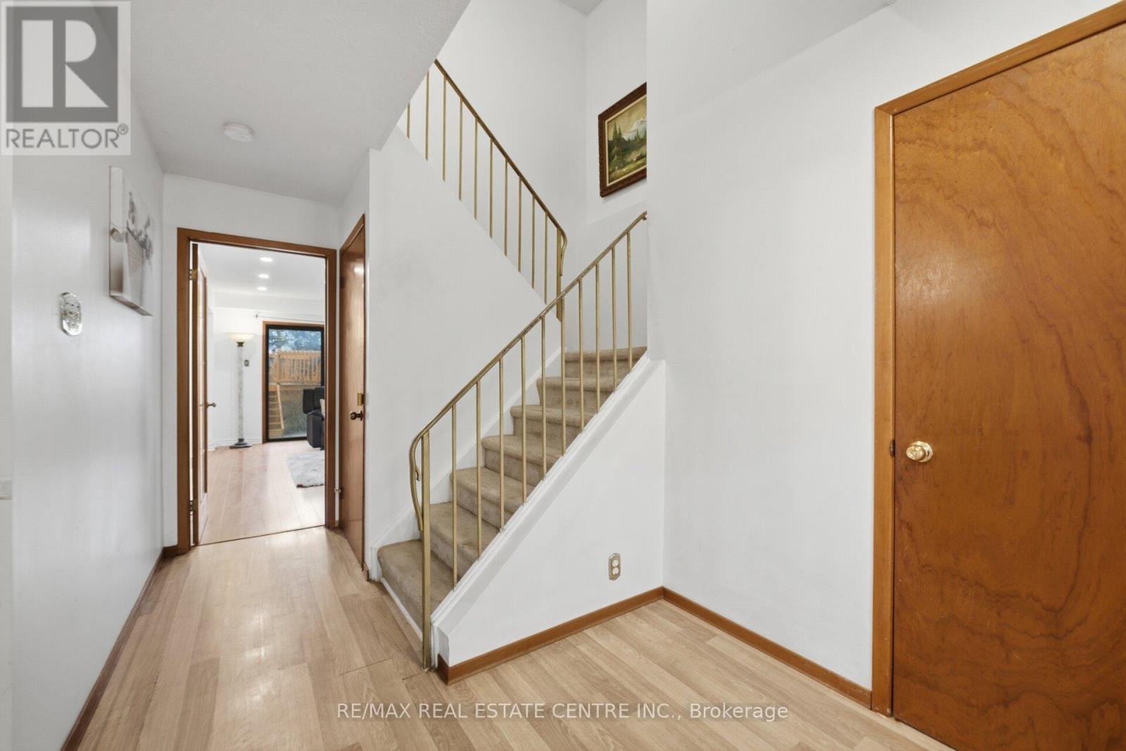 32 Dafoe Crescent, Brampton, Ontario  L6Y 2L2 - Photo 19 - W12959586