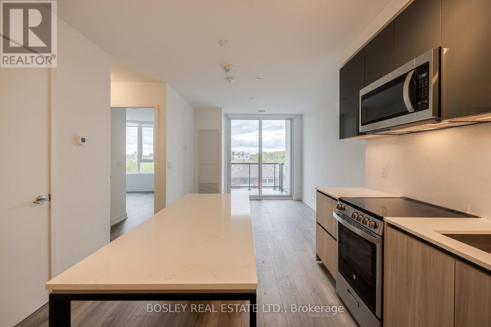 416 - 3100 Keele Street, Toronto, Ontario  M3M 2H4 - Photo 6 - W12959640