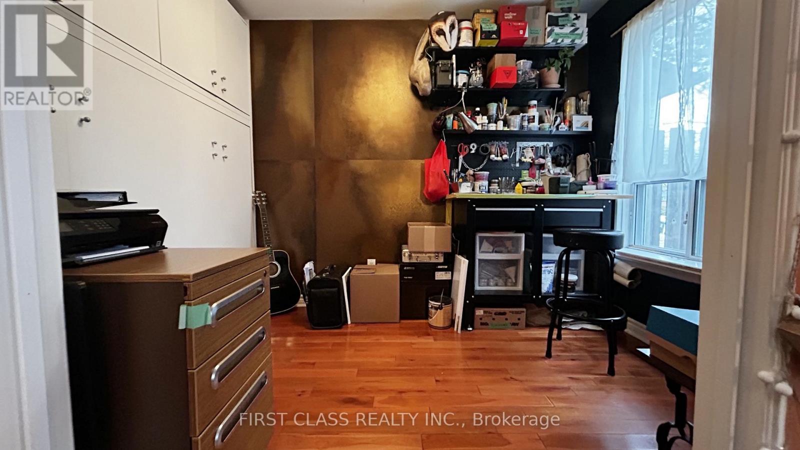 70 Twenty Fourth Street, Toronto, Ontario  M8V 3N8 - Photo 7 - W12959650