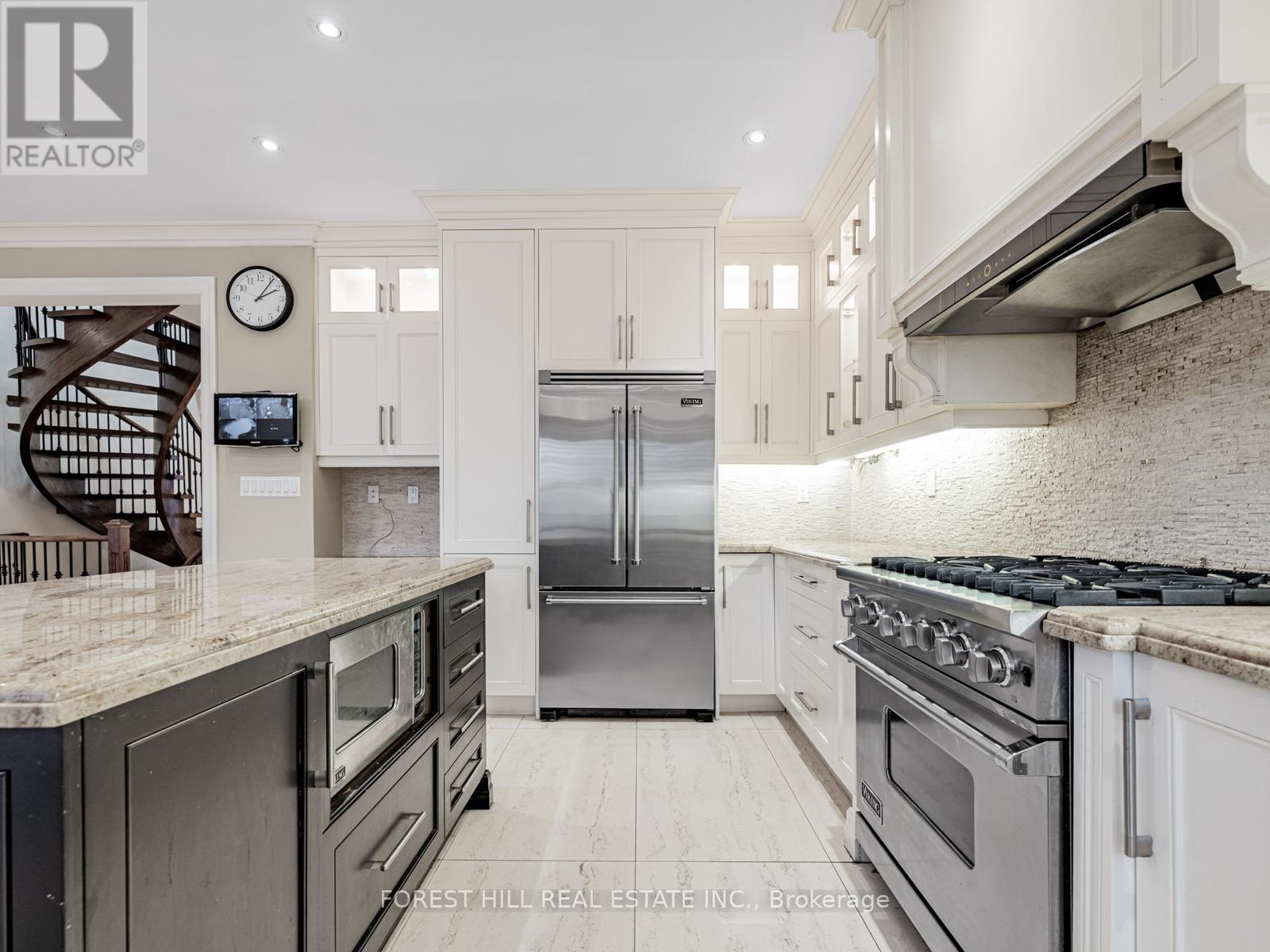 394 Connaught Avenue, Toronto, Ontario  M2R 2M2 - Photo 17 - C12699322