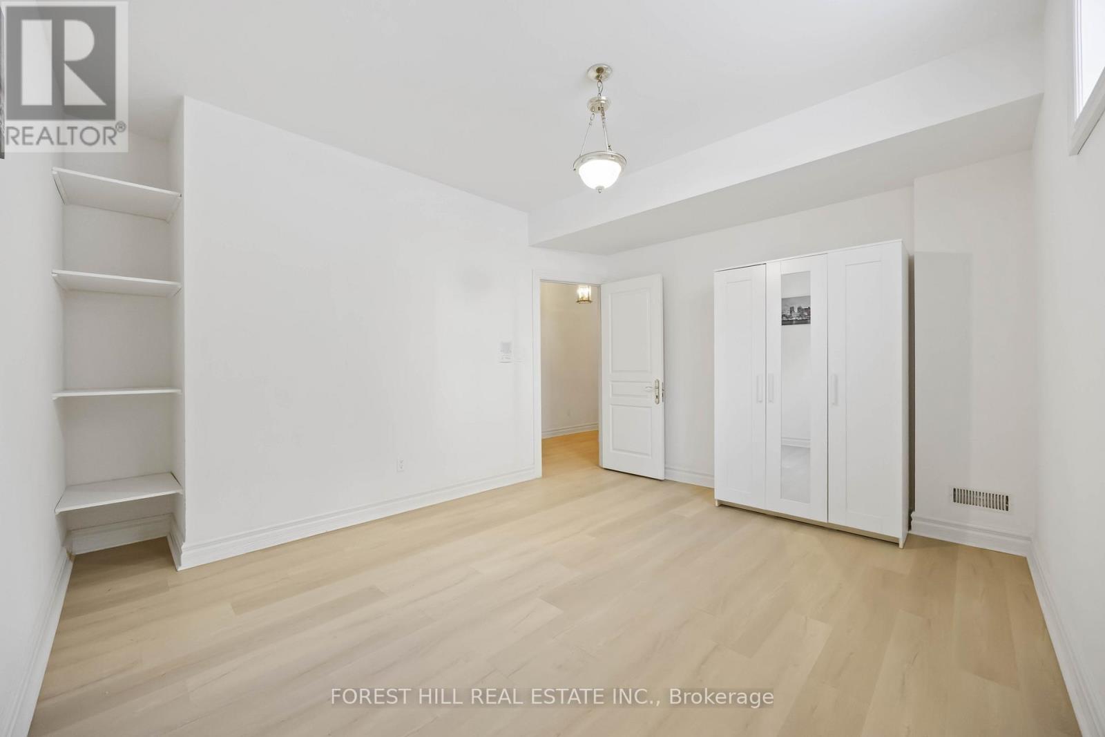 Lower - 42 Cotswold Crescent, Toronto, Ontario  M2P 1N2 - Photo 15 - C12737614