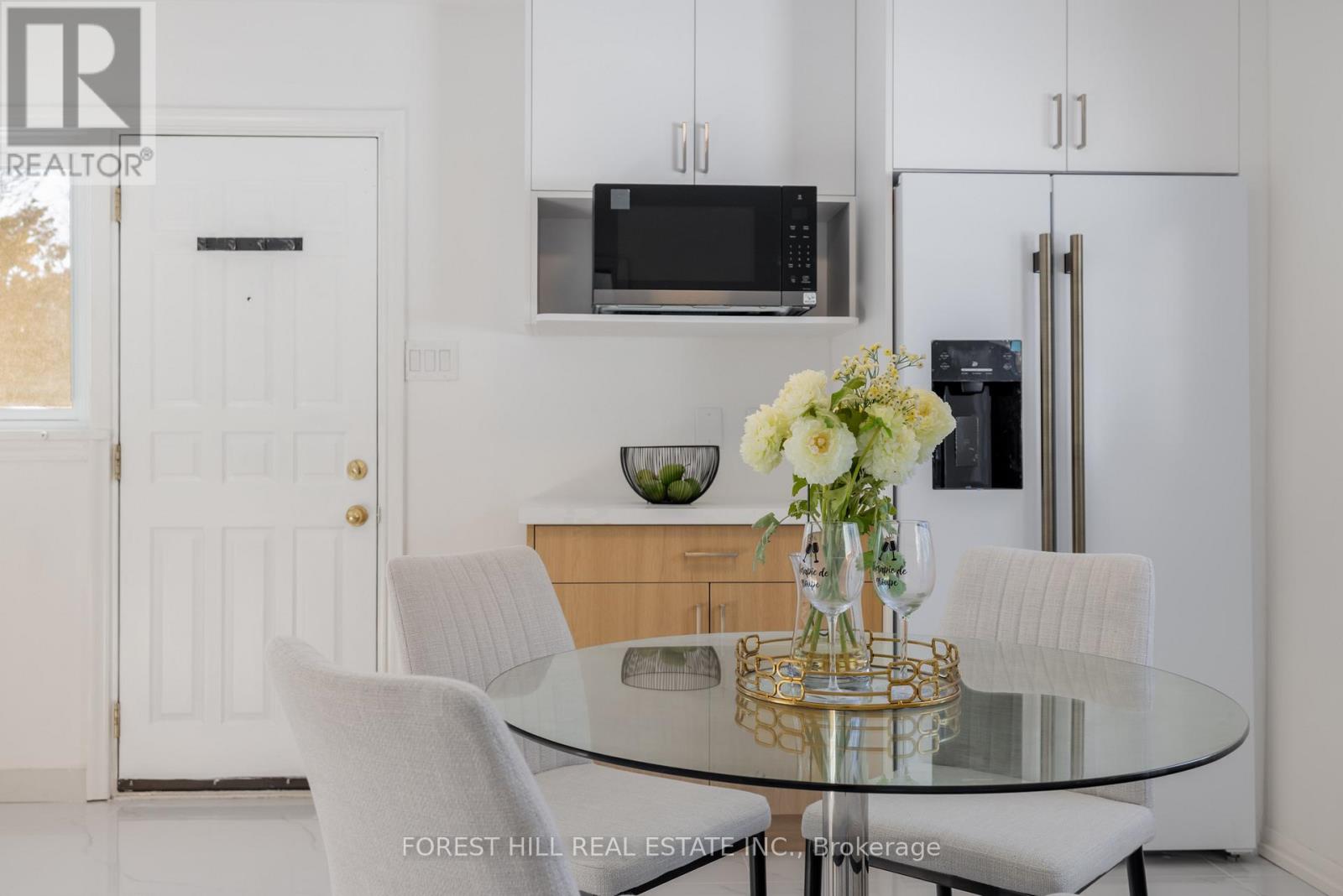 37 Farmcote Road, Toronto, Ontario  M3B 2Z6 - Photo 12 - C12754114