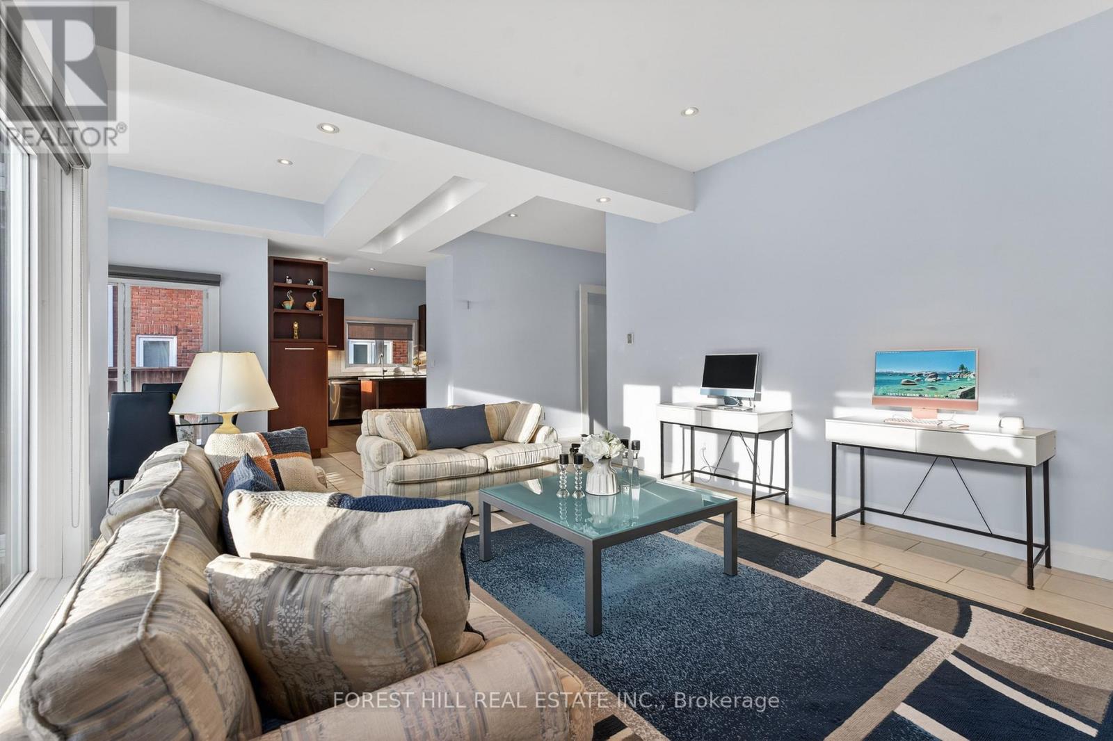 62 Glenridge Avenue, Toronto, Ontario  M2L 1N2 - Photo 5 - C12792864