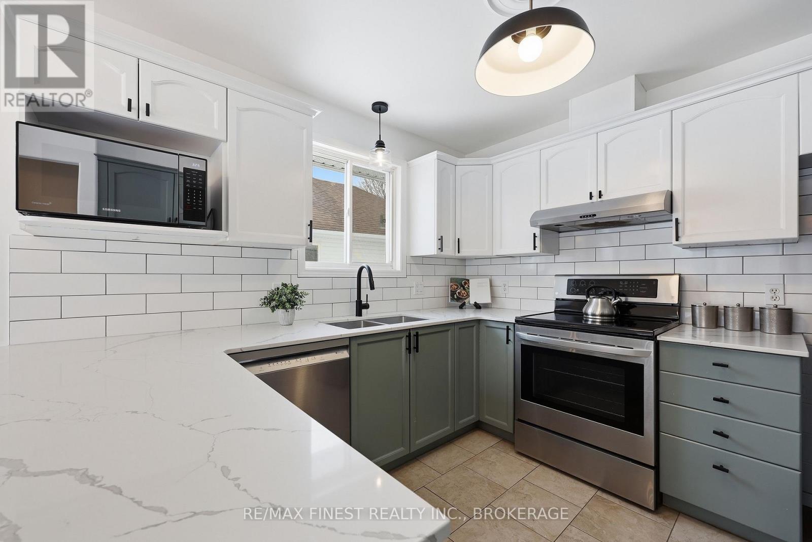 405 Fieldstone Drive, Kingston, Ontario  K7K 7E1 - Photo 13 - X12925680